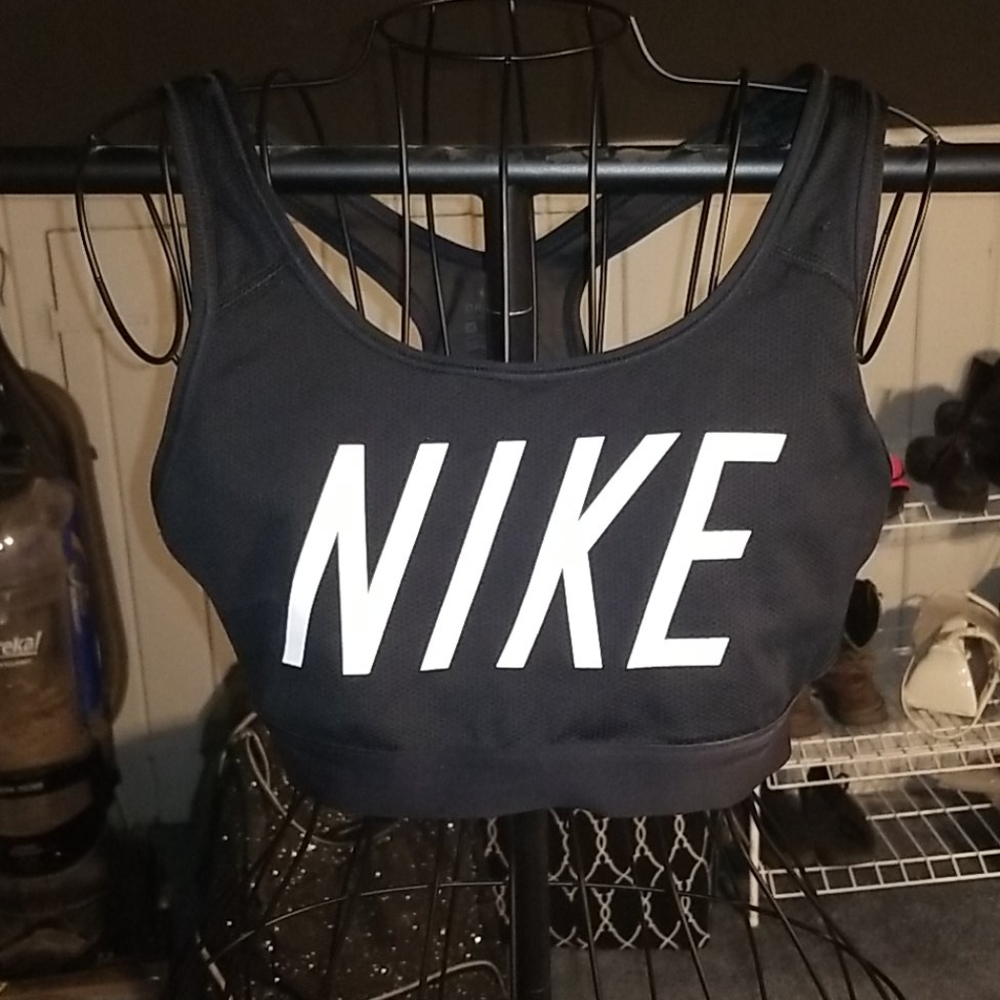 Nike sports bra
